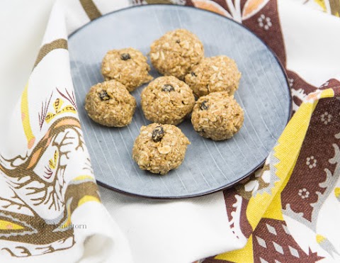 Orange & Raisin Oat Balls