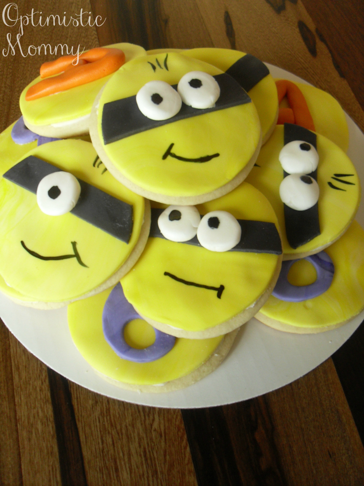 Pams Party & Practical Tips Despicable Me Minion Cookies Feature of