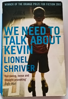 okładka książki we need to talk about Kevin