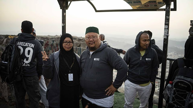https://4.bp.blogspot.com/-umQ6ZMqtcxk/WbJl-F9wBpI/AAAAAAAABKM/3k87aVa29HQ79XFuEoGkKf7PFGWCKReCwCLcBGAs/s640/umrah4.jpg