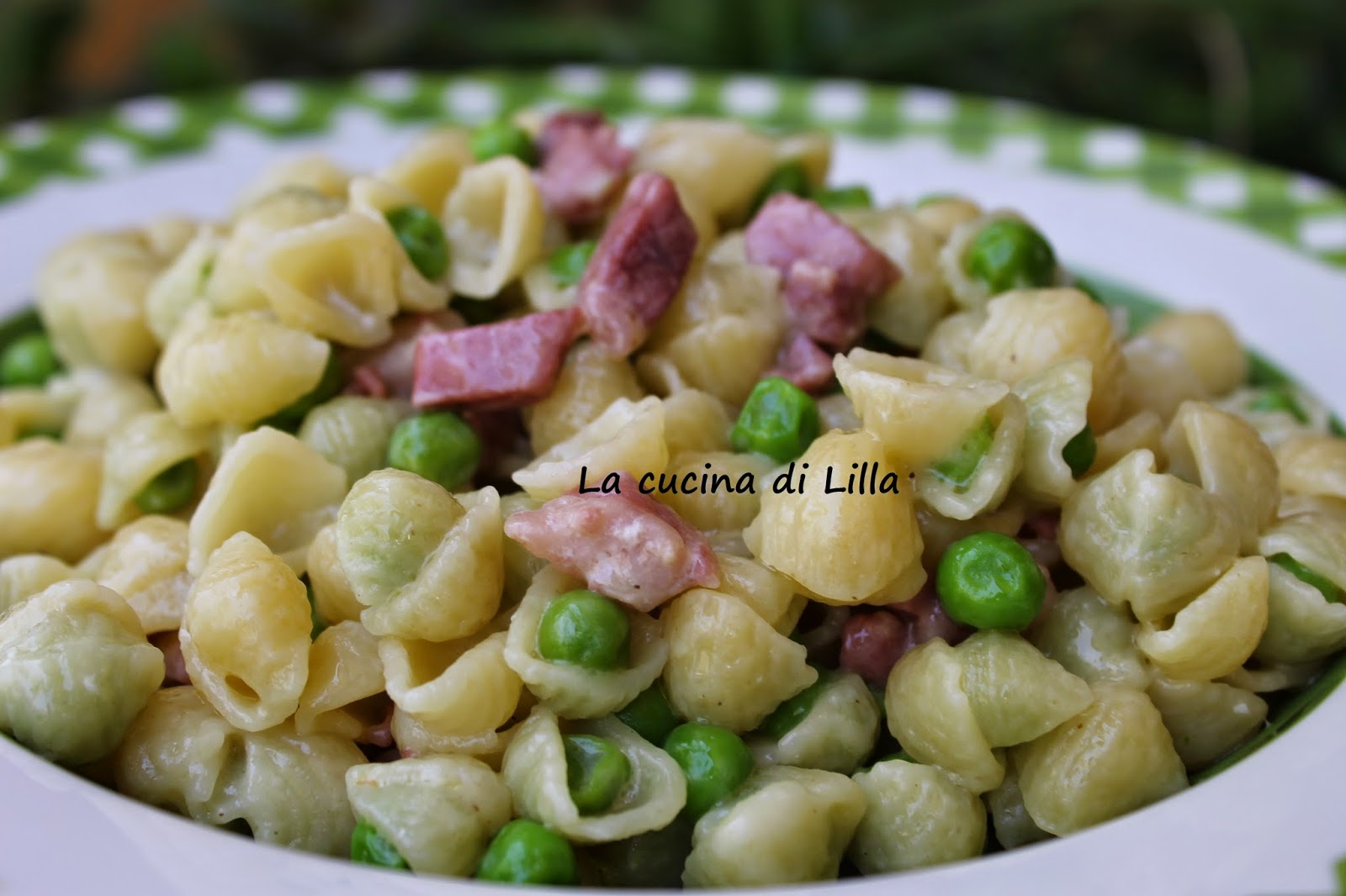 Primi Pasta pancetta e piselli cremosa alla Jamie Oliver