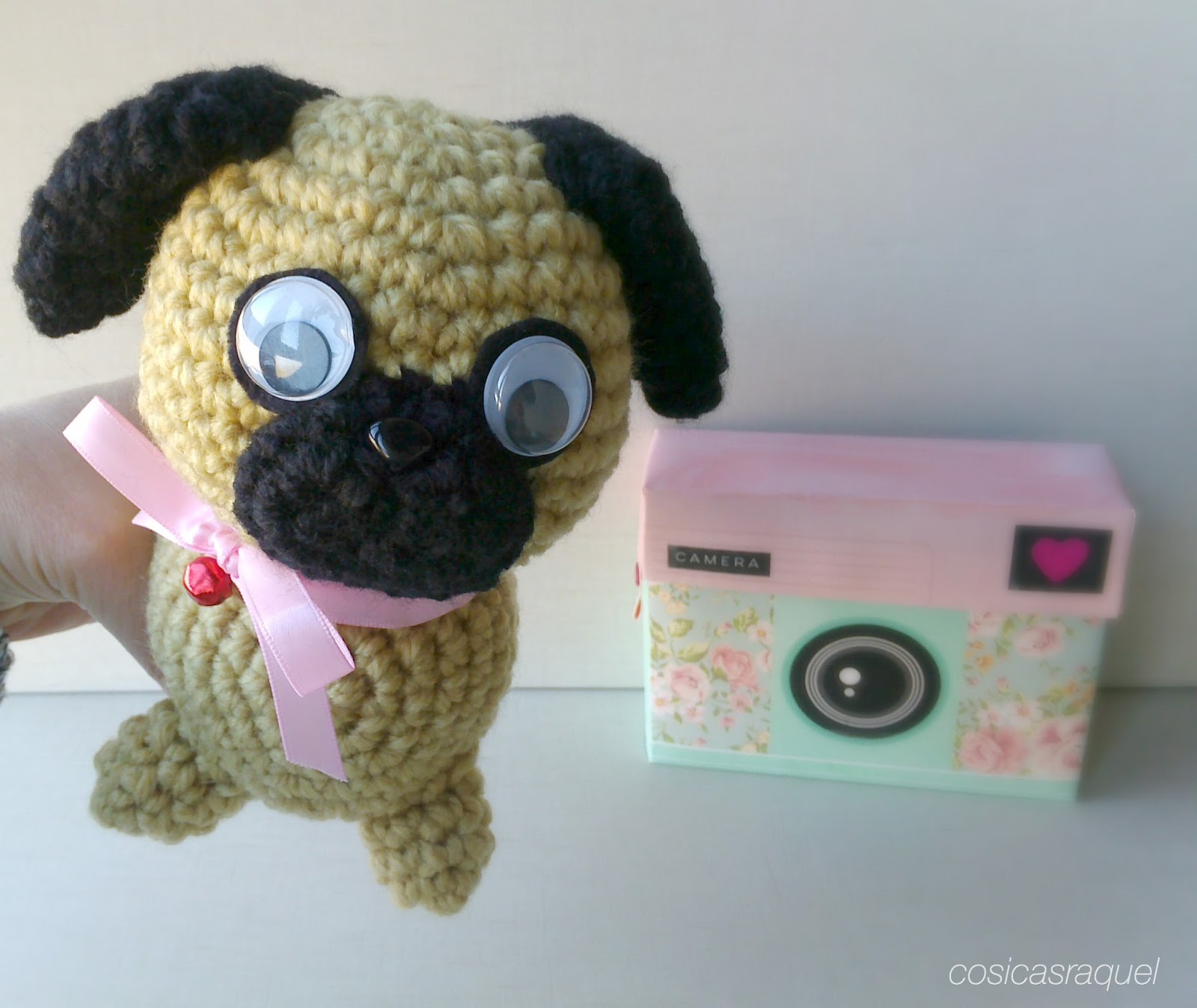cosicasraquel: Perro Pug Amigurumi