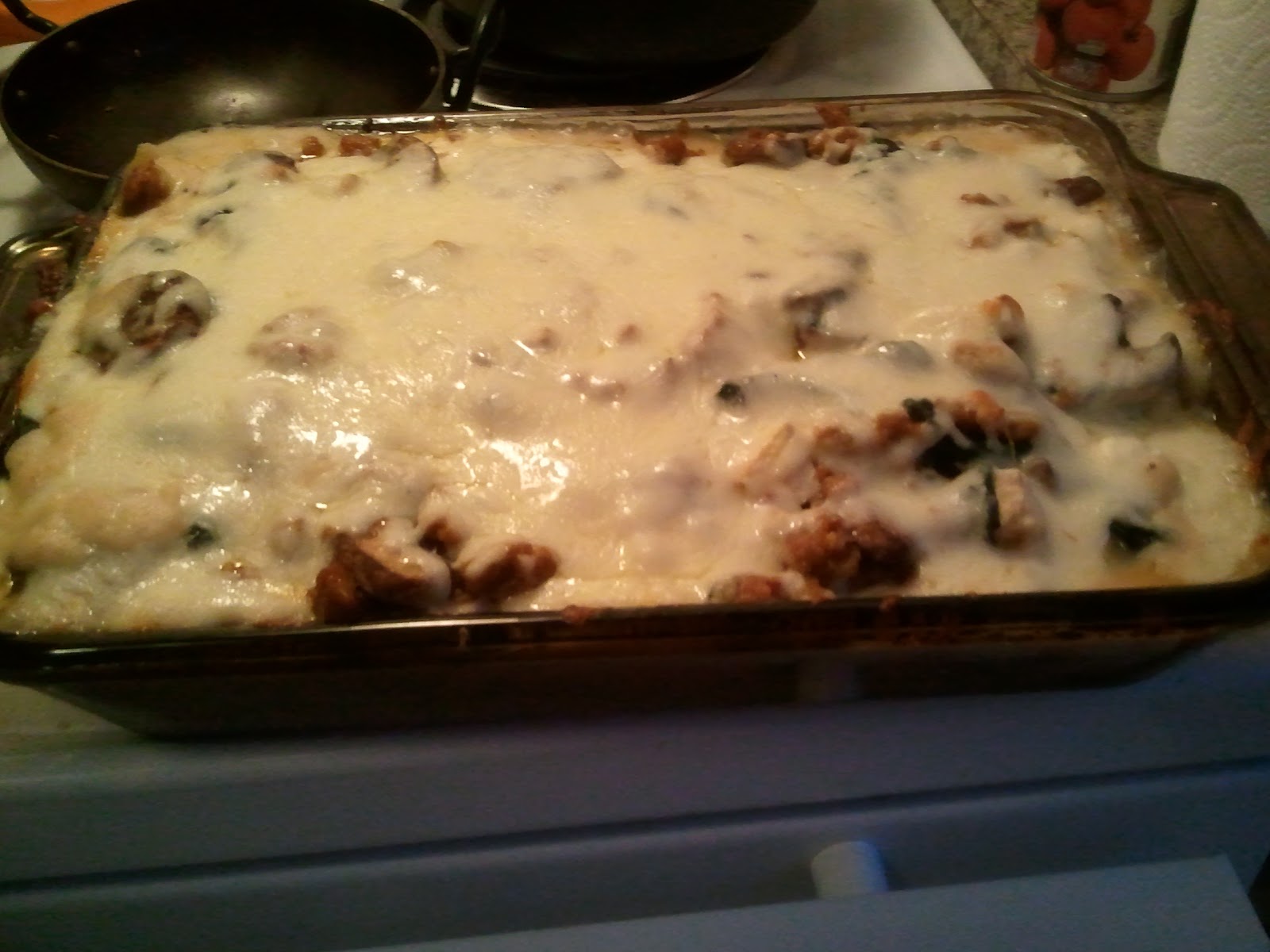 The World Tasters White Lasagna with Spinach, Sausage, and Mushrooms