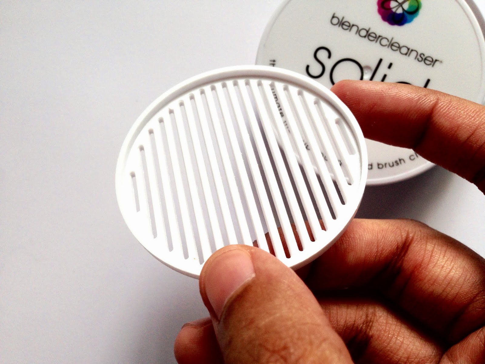 Review Beauty Blender Blender Cleanser Solid Sheena V.