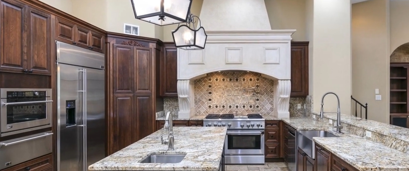 16 Photos vs. 6814 Valhalla Way, Windermere, FL Home Interior Design Tour