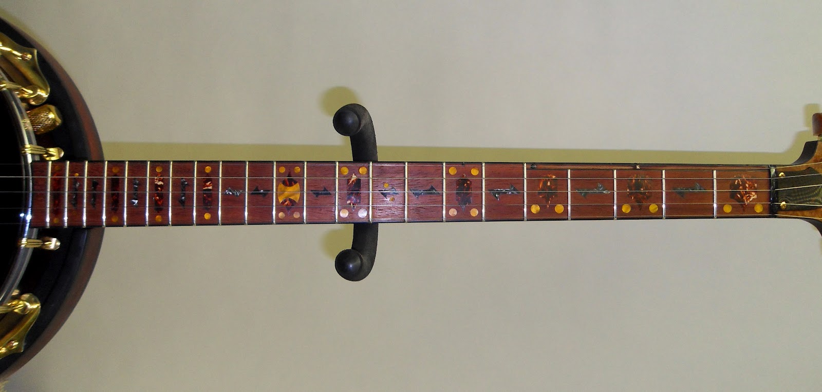 joel peyton, luthier electric banjo 2