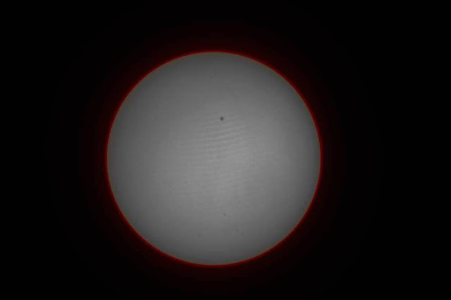 Hydrogen alpha image of the sun (Source: Palmia Observatory)