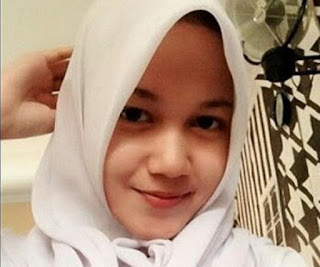 Kumpulan Foto Pelajar Cantik Berhijab Terbaru 2017