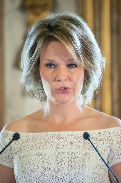 Queen Mathilde of Belgium presented the 2016 “Queen Mathilde Prize" in a ceremony held at the Royal Palace in Brussels