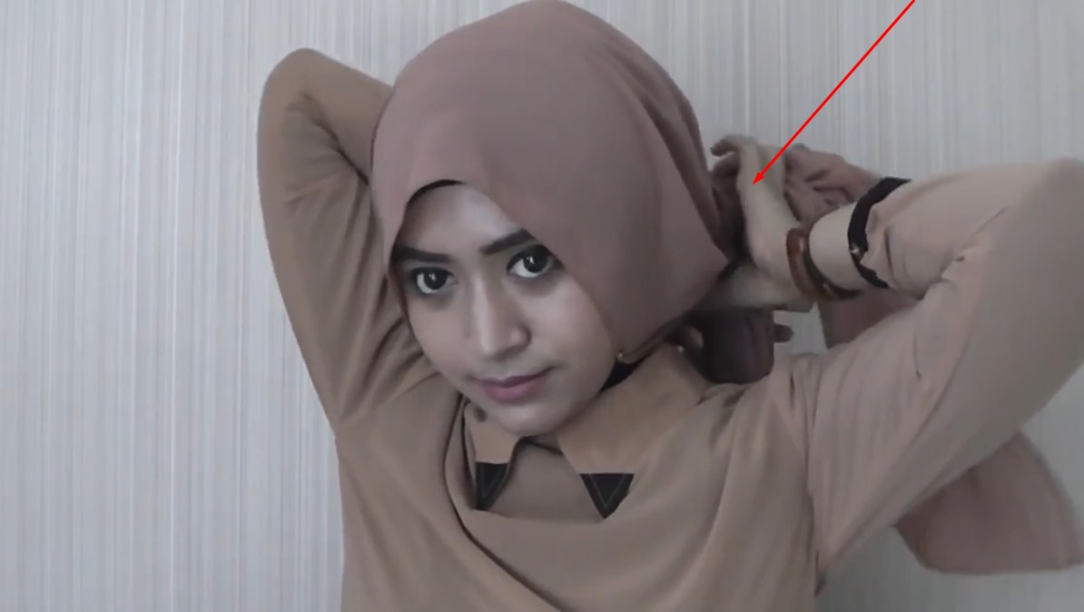 Cara Memakai Jilbab Panjang Semi Formal Ala Natasha Farani Hijab Cara Memakai Jilbab Panjang Semi Formal Ala Natasha Farani Hijab