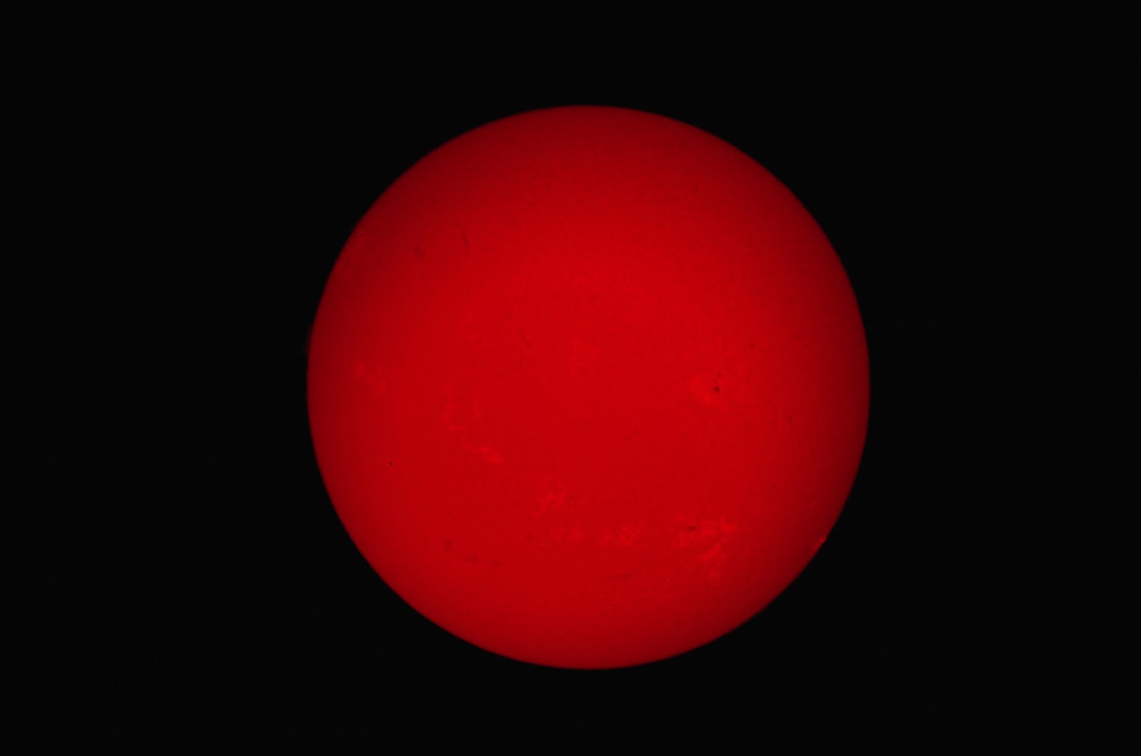 太陽 H-Alpha 擴大攝影