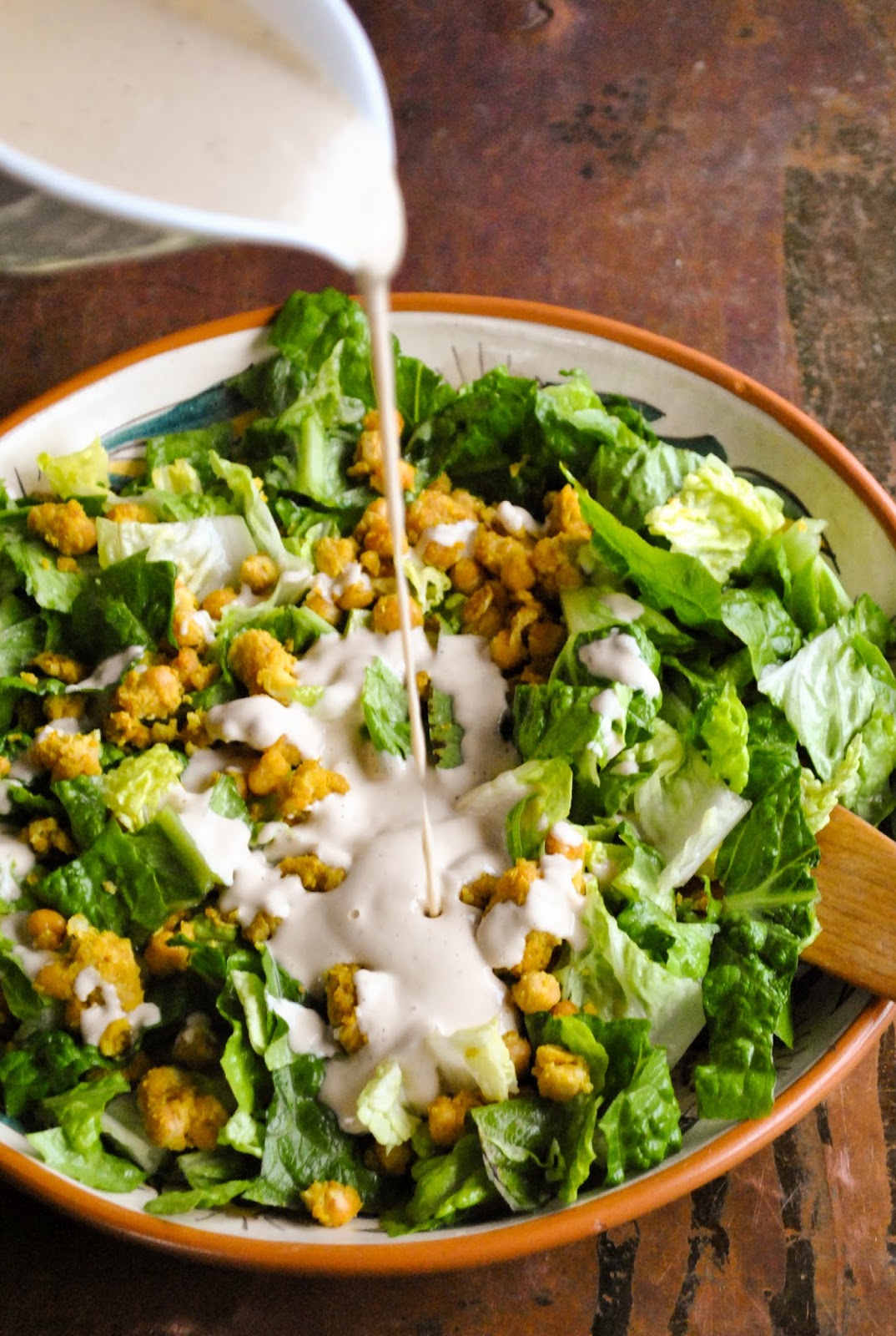 Creamy and tangy vegan Caesar salad (GF) VeganSandra