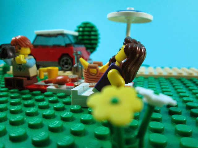 MOC LEGO passeio de Mini e um pic nic