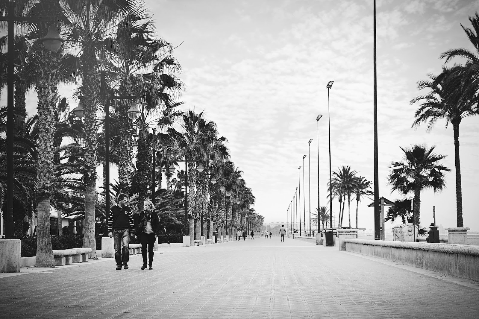 Street photography image of Valencia with the Fujifilm XT1 by Willie Kers