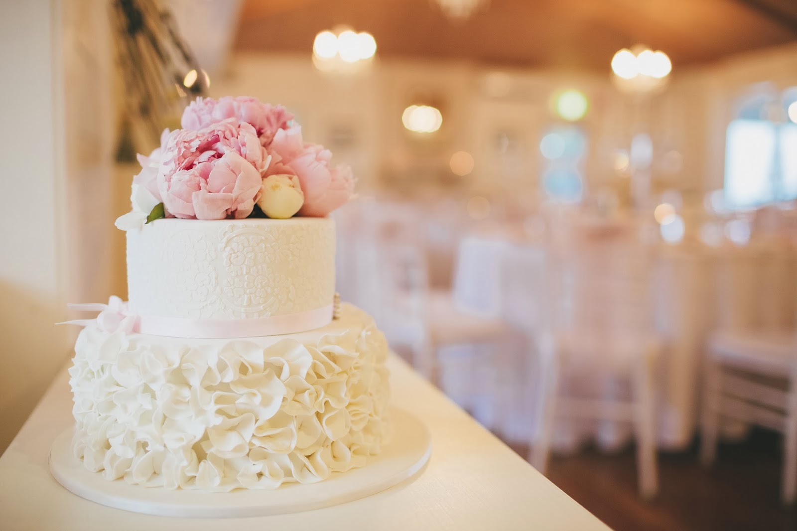 Bec and Jason's Stunning wedding cake Sunny Girl Cakes