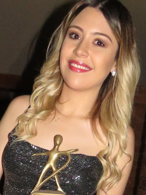 somoselespectador: NICOLE VALE LA REVELACION FEMENINA TEATRAL DEL AÑO