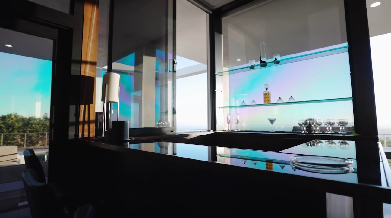 23 Photos vs. 400 Walker Dr, Beverly Hills Home Interior Design Tour
