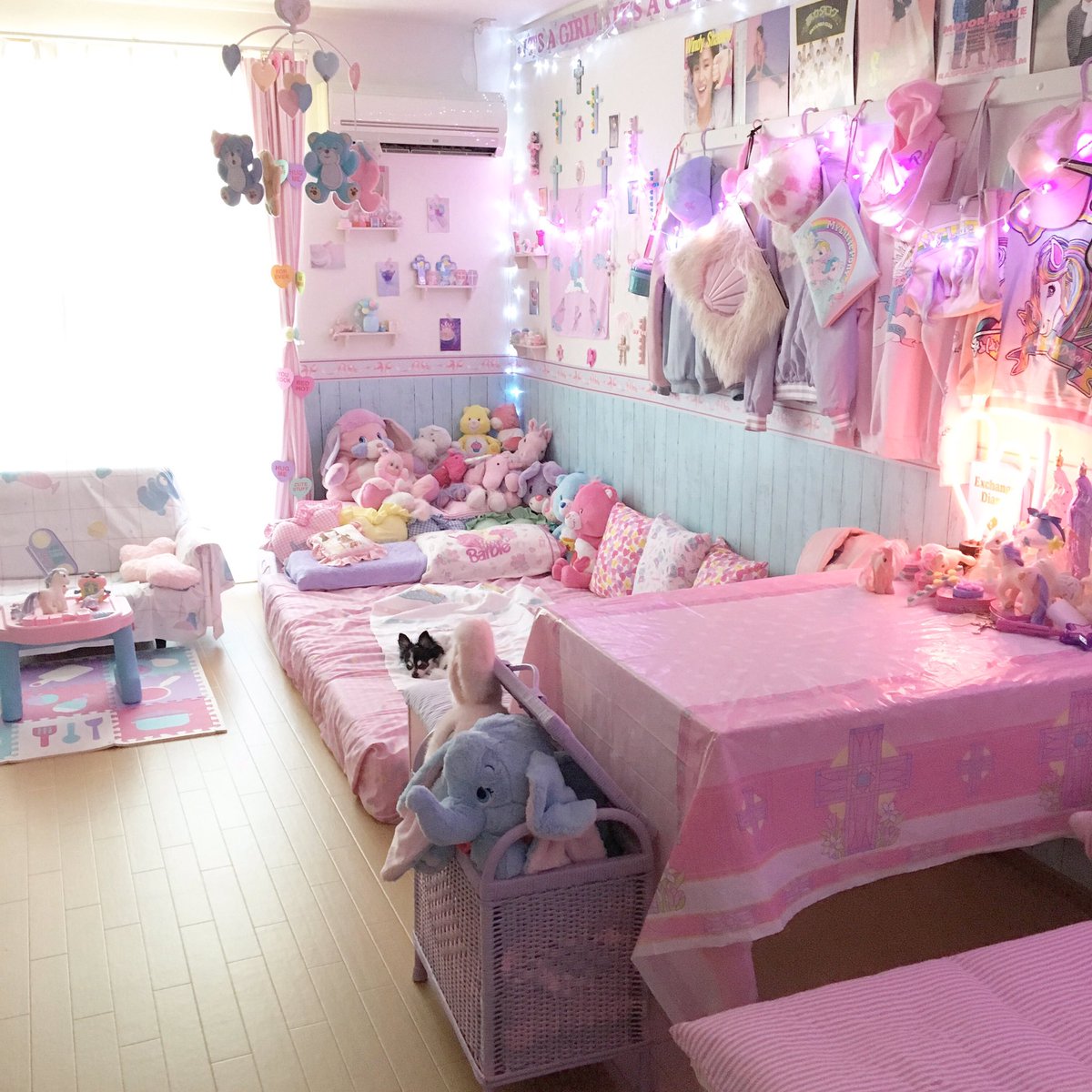 solarsherbet: Lets talk about Cute Bedrooms!