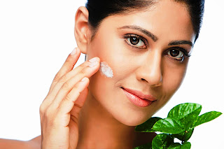 Natural face care to look beautiful Natural face care to look beautiful