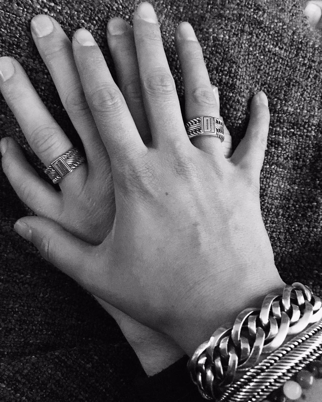 Cek Model Cincin Emas Solitaire Dari ORORI