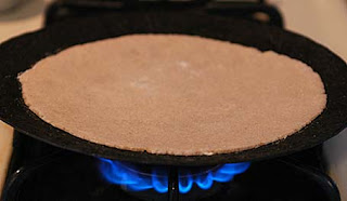 sorghum roti,jonna rotte,jonna roti,jowar roti recipe,make roti,what is sorghum flour