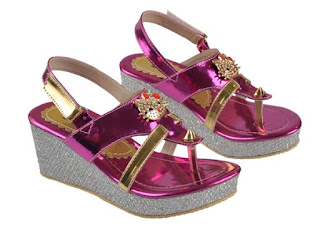 SANDAL WEDGES ANAK HELO KITTY SANDAL WEDGES ANAK HELO KITTY