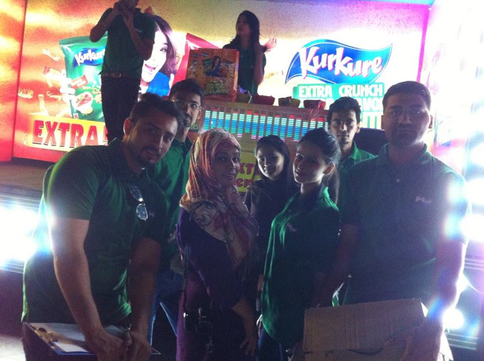 Fakhra Rafique's Blog Kurkure Karnival On Wheels in Lahore