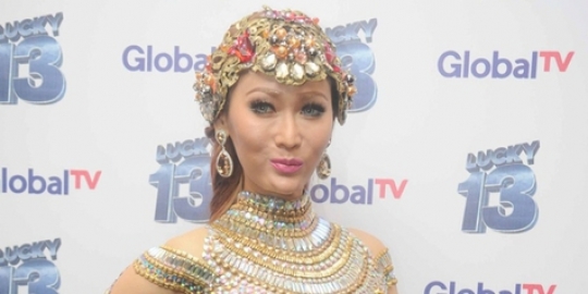 Wajah tirus di instagram, Inul Daratista bantah operasi plastik