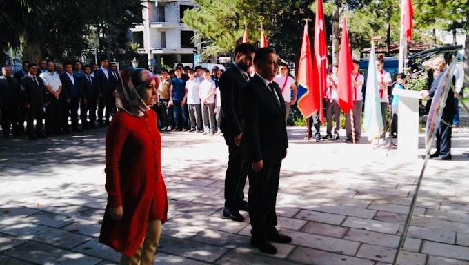 Bozkır'da İlköğretim Haftası kutlama programı gerçekleştirildi.