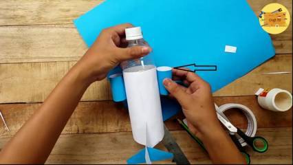 Cara Membuat Pesawat  dari  Botol  Aqua  atau Pocari Buat 