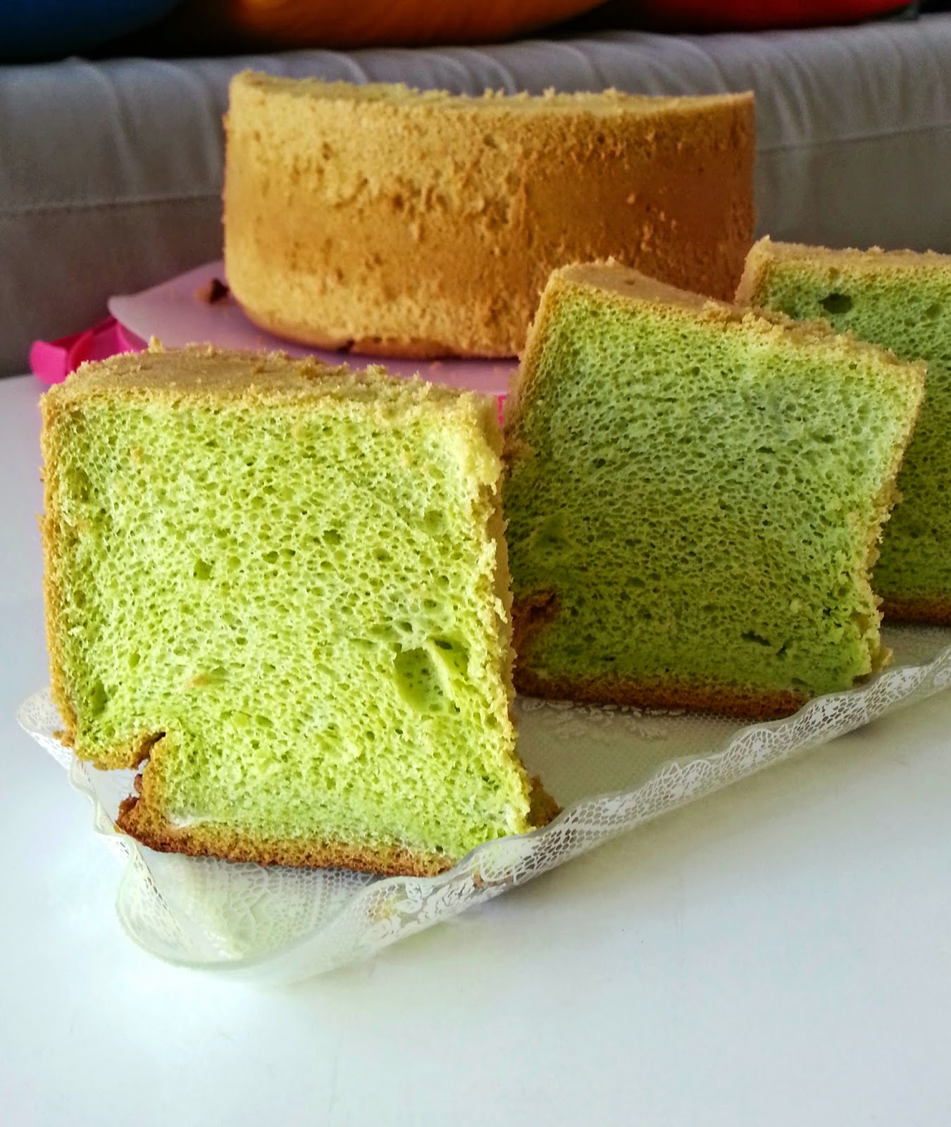 Baking on Cloud 9 Pandan rice flour chiffon cake