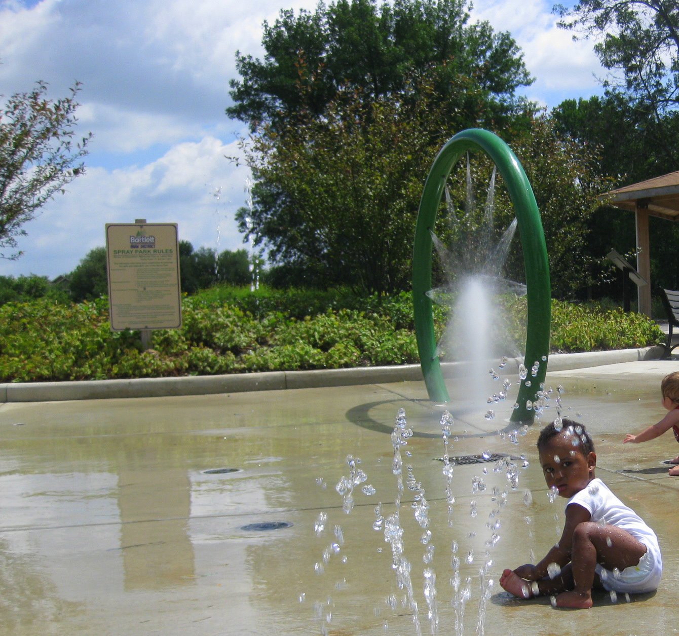 mini and brothers Sprinkler Park