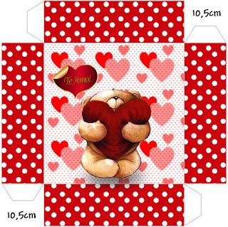 Teddy Bear in Love: Free Printable Boxes.