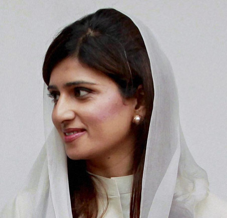 Brand Andhra: Hina Rabbani Khar Photos of India Tour - Birkin Bag and ...