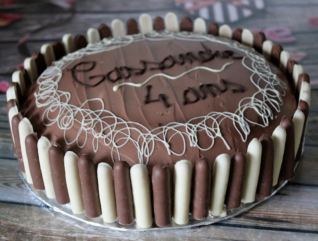 Crème Mascarpone Chocolat Pour Gâteau à étage une-pipelette-en-cuisine.blogspot.com