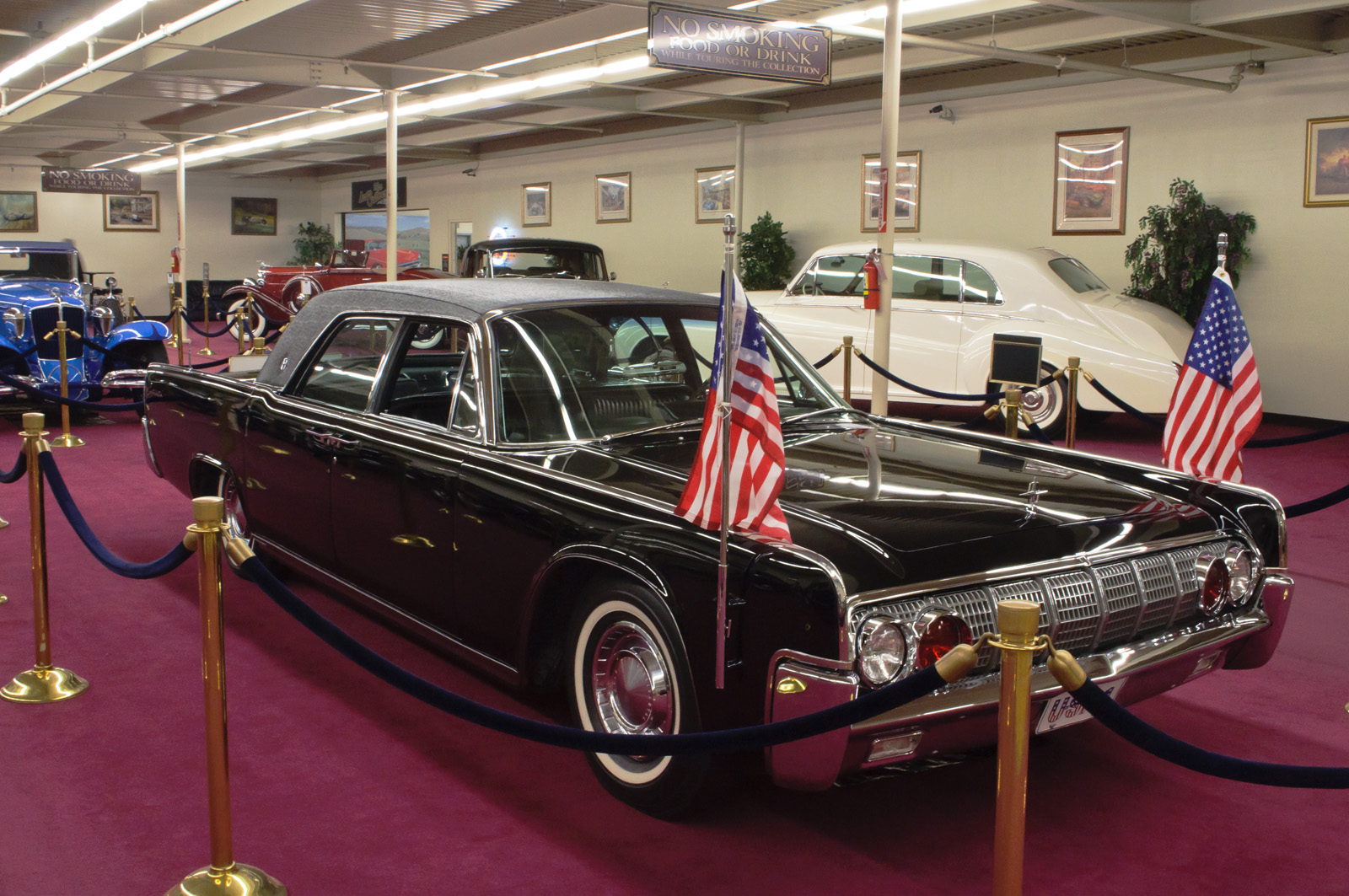 Lincoln Continental Кеннеди