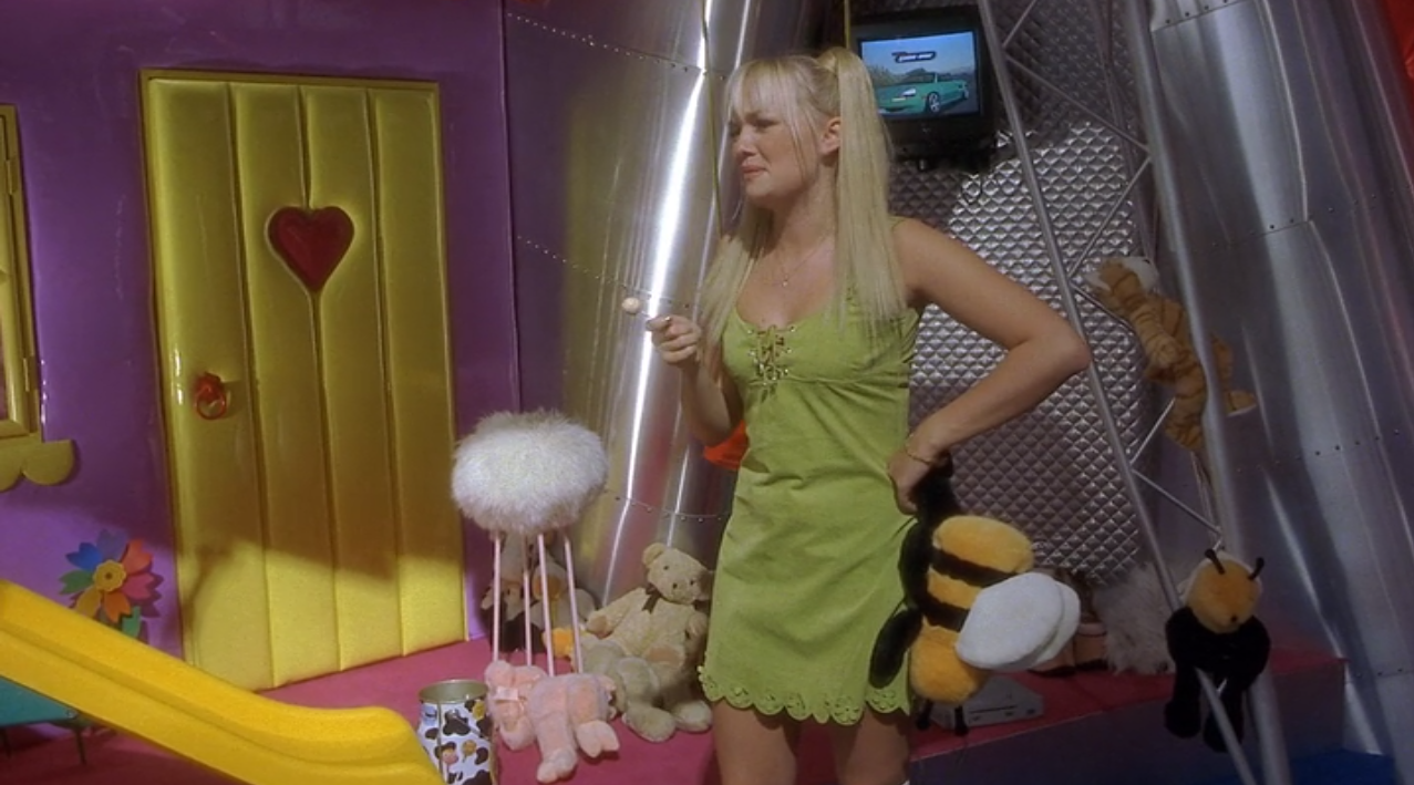 IMPORTANT 90'S FASHION MOMENTS FROM SPICE WORLD