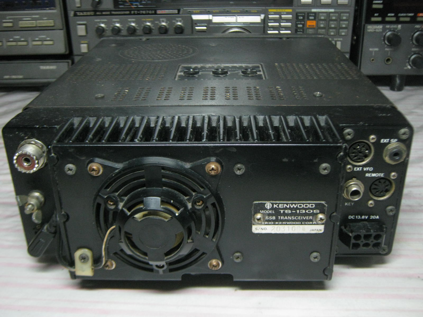 MEDAN RADIO Kenwood TS130S