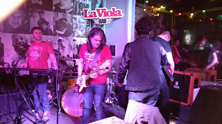 Buitre y La Otra en La Viola