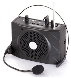 PORTABLE MIC WITH SPEAKER & AMPLIFIER