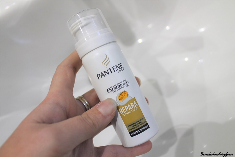 Pantene Pro-V Aqualight Acondicionador en Espuma para el Cabello Fino con  Tendencia a Engrasarse, 180 ml : : Belleza