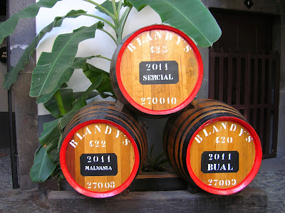 Tipos de vinos de Madeira, Portugal, La vuelta al mundo de Asun y Ricardo, round the world, mundoporlibre.com