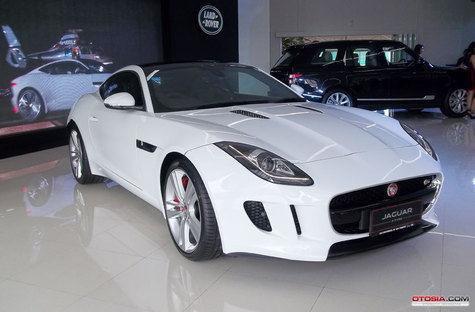 Beli Jaguar atau Land Rover di Importir Lebih Mahal? Beli Jaguar atau Land Rover di Importir Lebih Mahal?