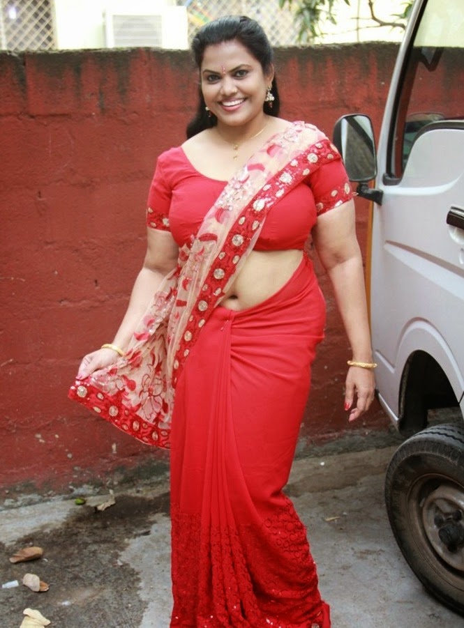 Minu suti saree Clearance