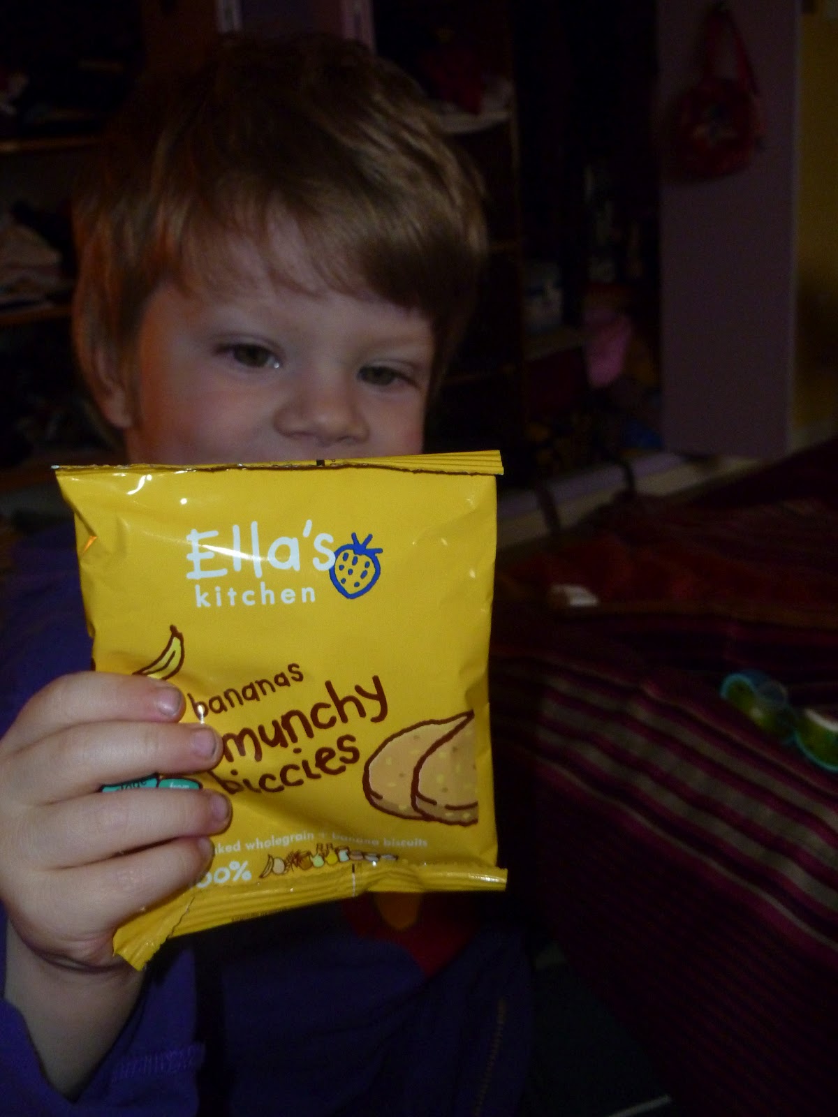 Madhouse Family Reviews Ella's Kitchen Bananas Munchy Biccies review