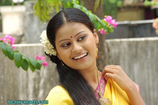 Kalyani Telugu Heroine Xxx - South Angels XXX: Natchathira Hot Telugu Actress Images