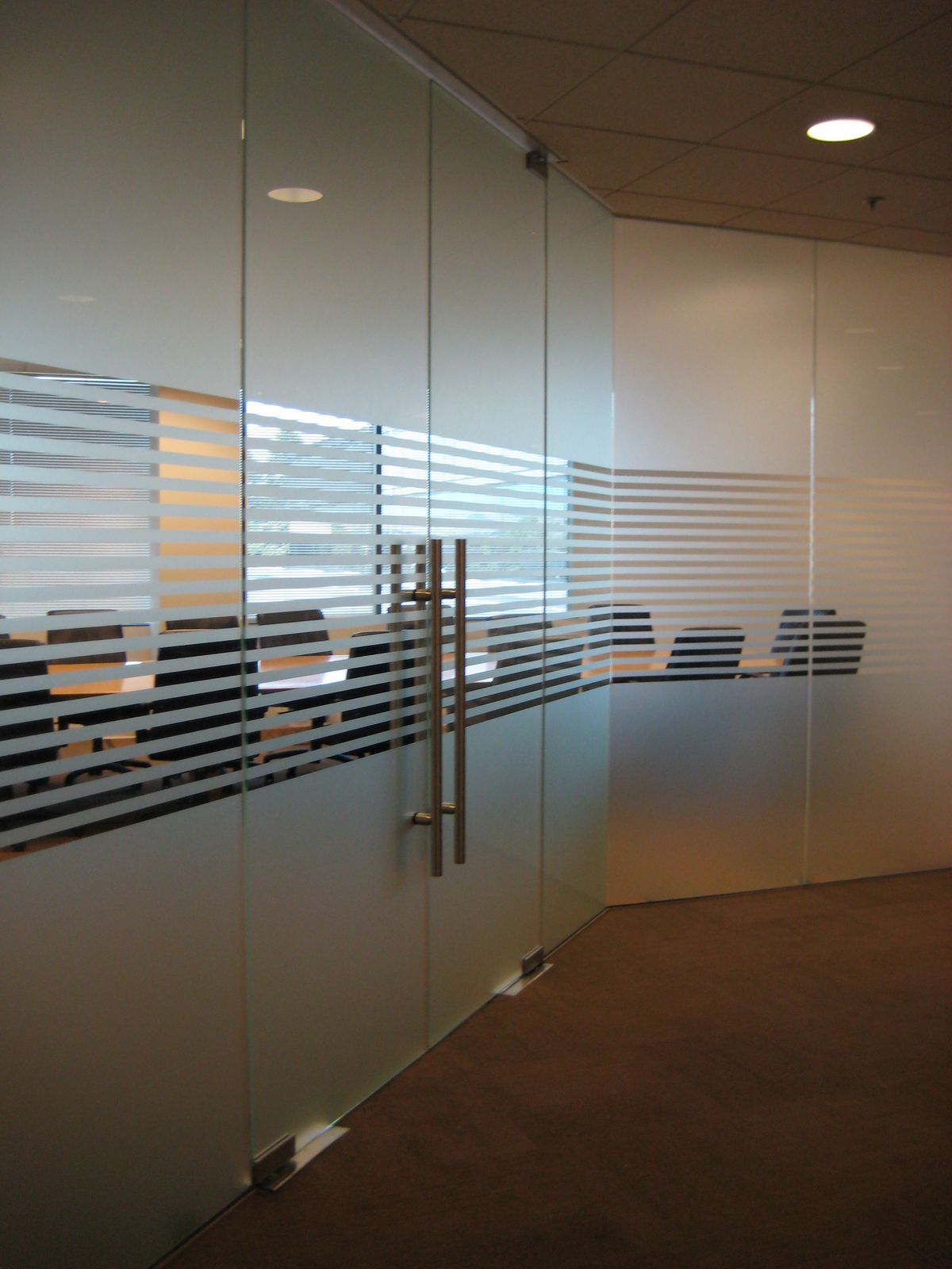 3m-commercial-window-tinting-privacy-film-by-reflections-glass