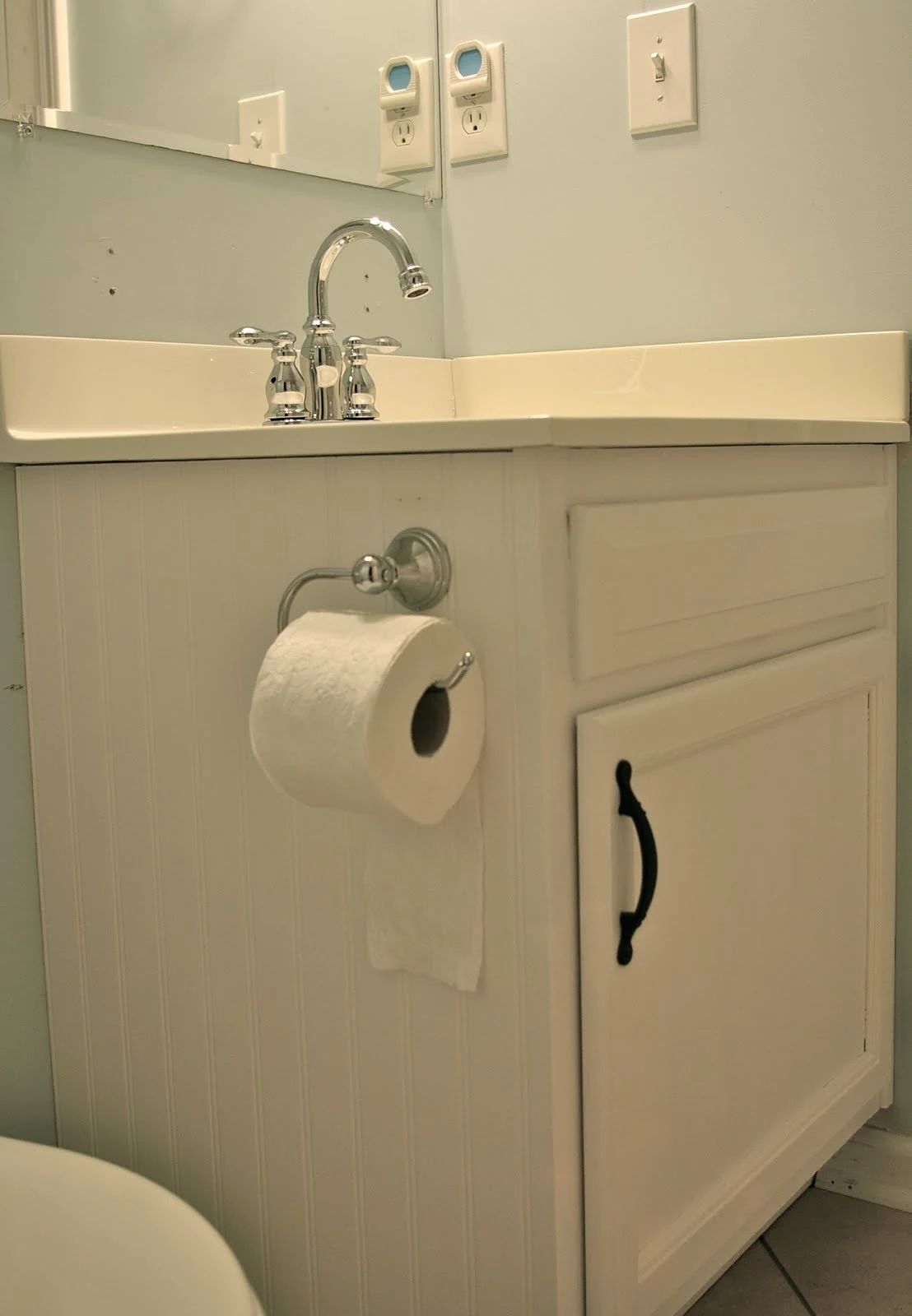 Living Thru Faith: Bathroom Vanity