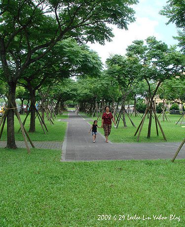 宜蘭運動公園|YOYO幼幼台活動園遊會