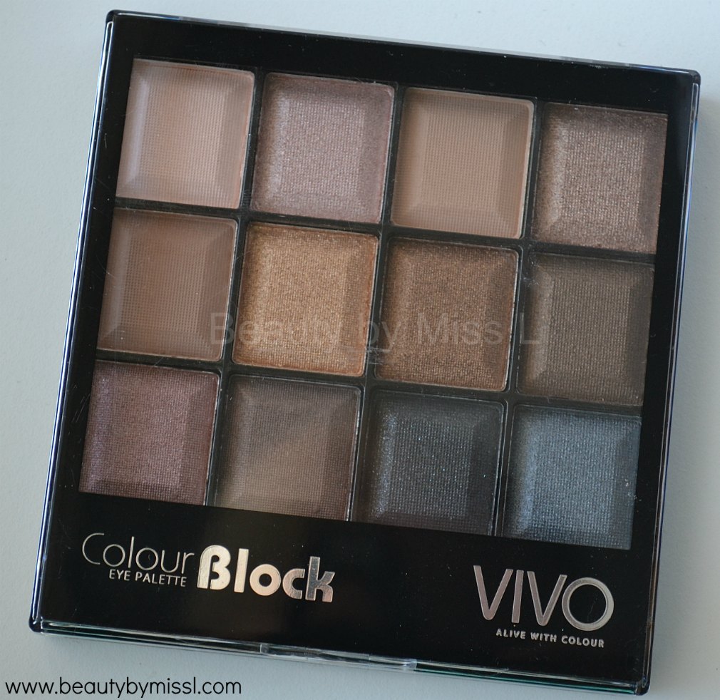 Vivo Cosmetics Unprotected Eyeshadow Palette swatches